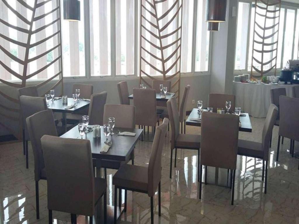 Bogor Valley Hotel Buitenkant foto