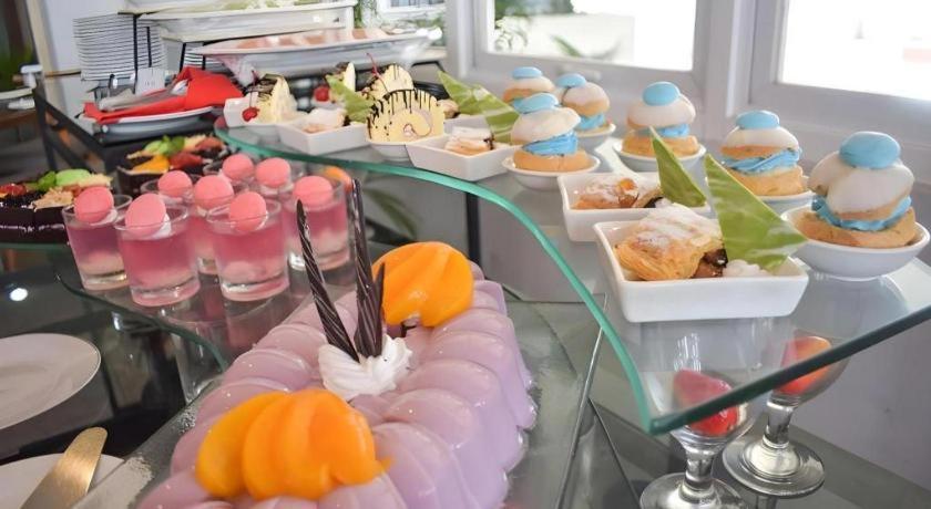 Bogor Valley Hotel Buitenkant foto