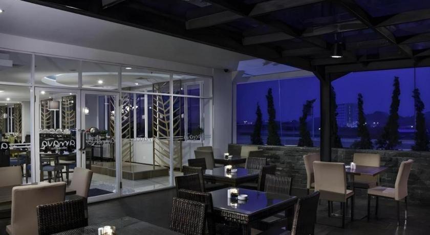 Bogor Valley Hotel Buitenkant foto